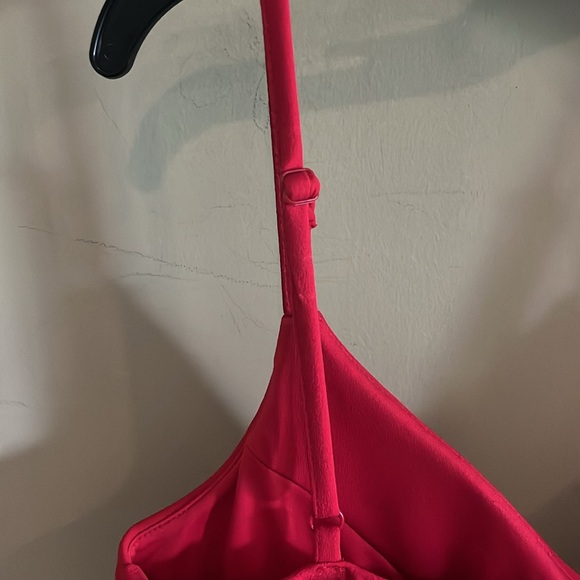 Trixxi Red Spaghetti Strap Sleeveless Dress. Cross Sweetheart Neckline Size S. - Picture 8 of 13